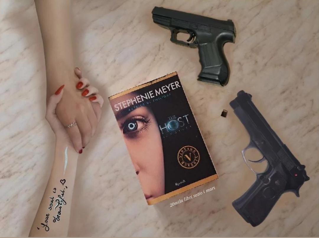 “The host. L’ospite” di Stephenie Meyer (2008)